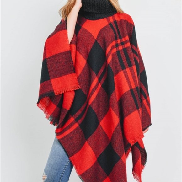CASUAL DOLLZ red plaid print oversized Pullover Po - Picture 8 of 9